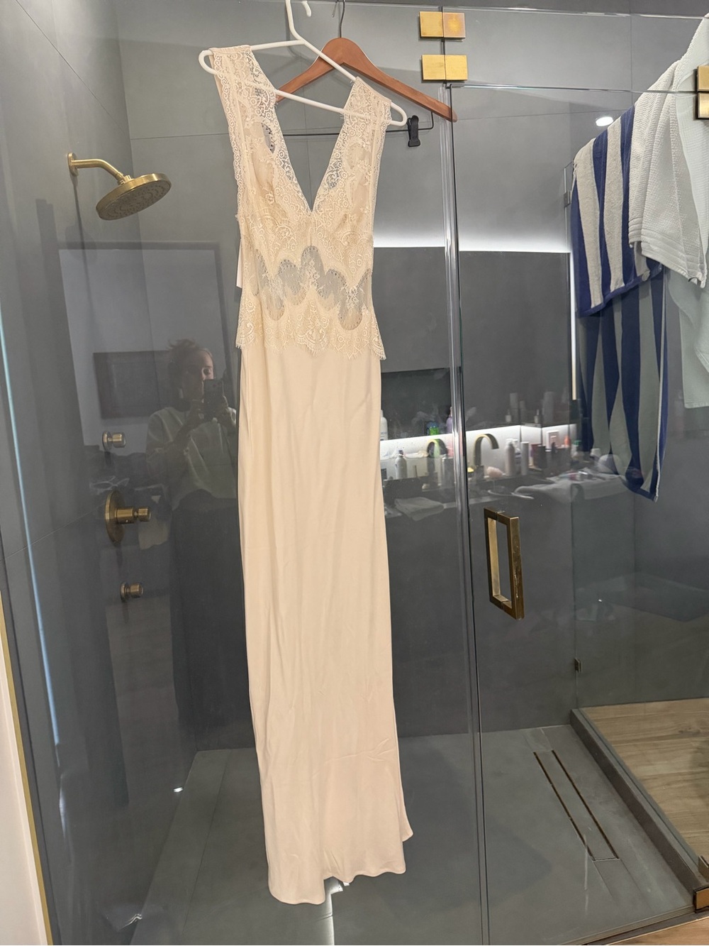 Third Form Visions Lace Maxi Dress- NWT - Picture 4 of 5